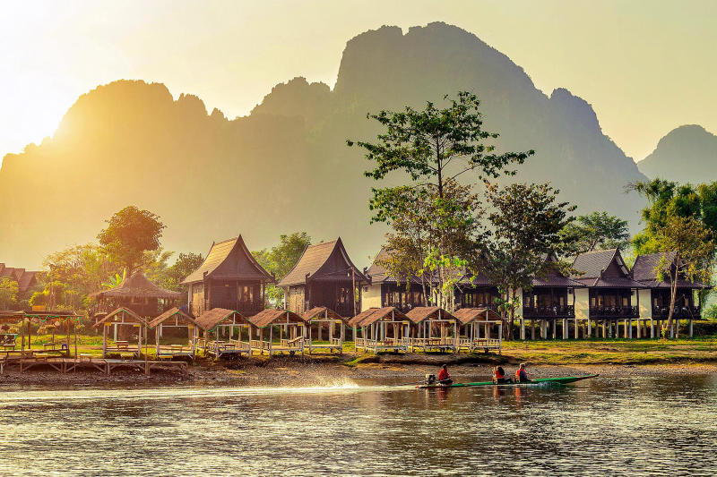 du-lich-vangvieng-05-1699453231